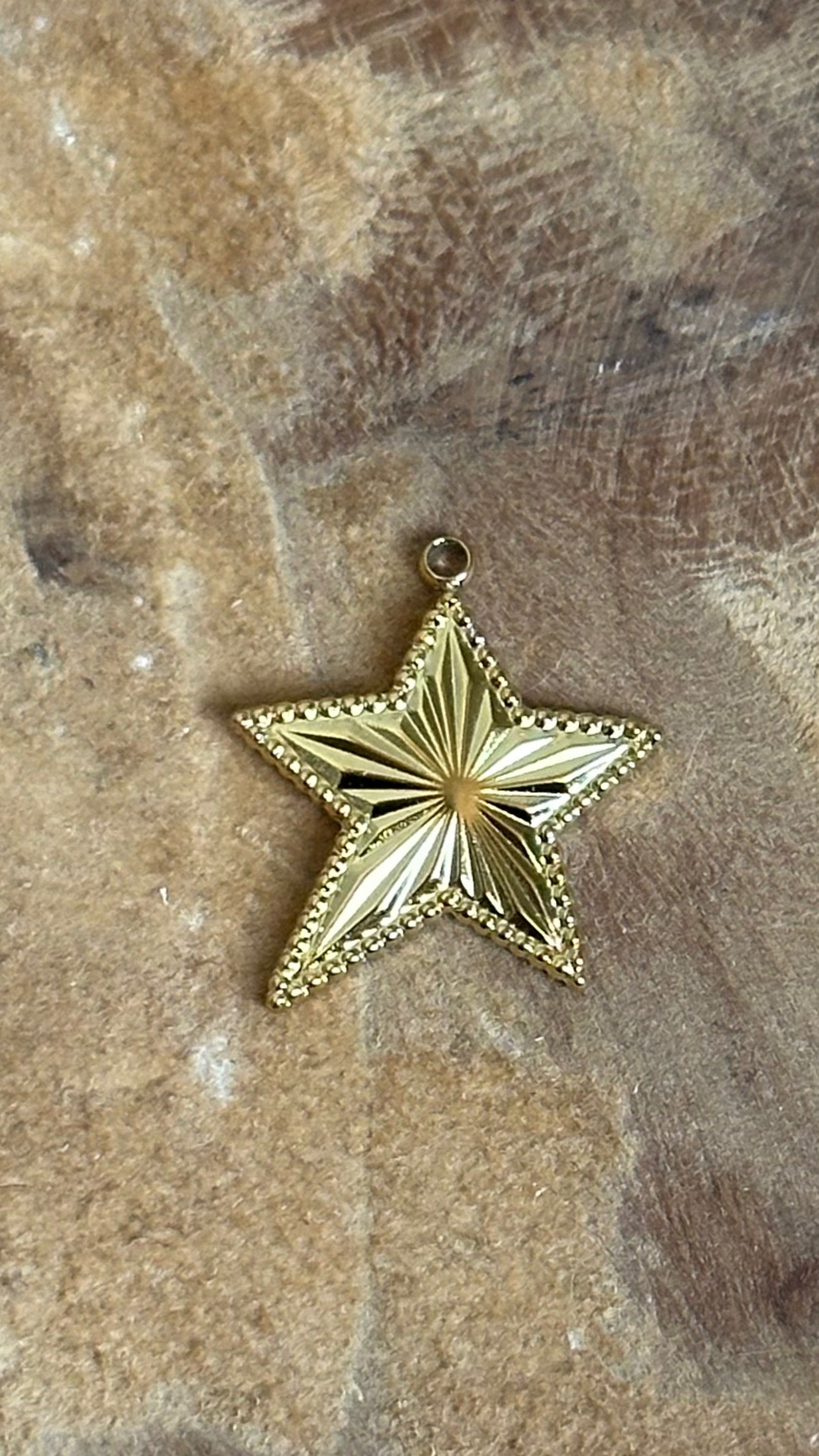 Charm LOMA